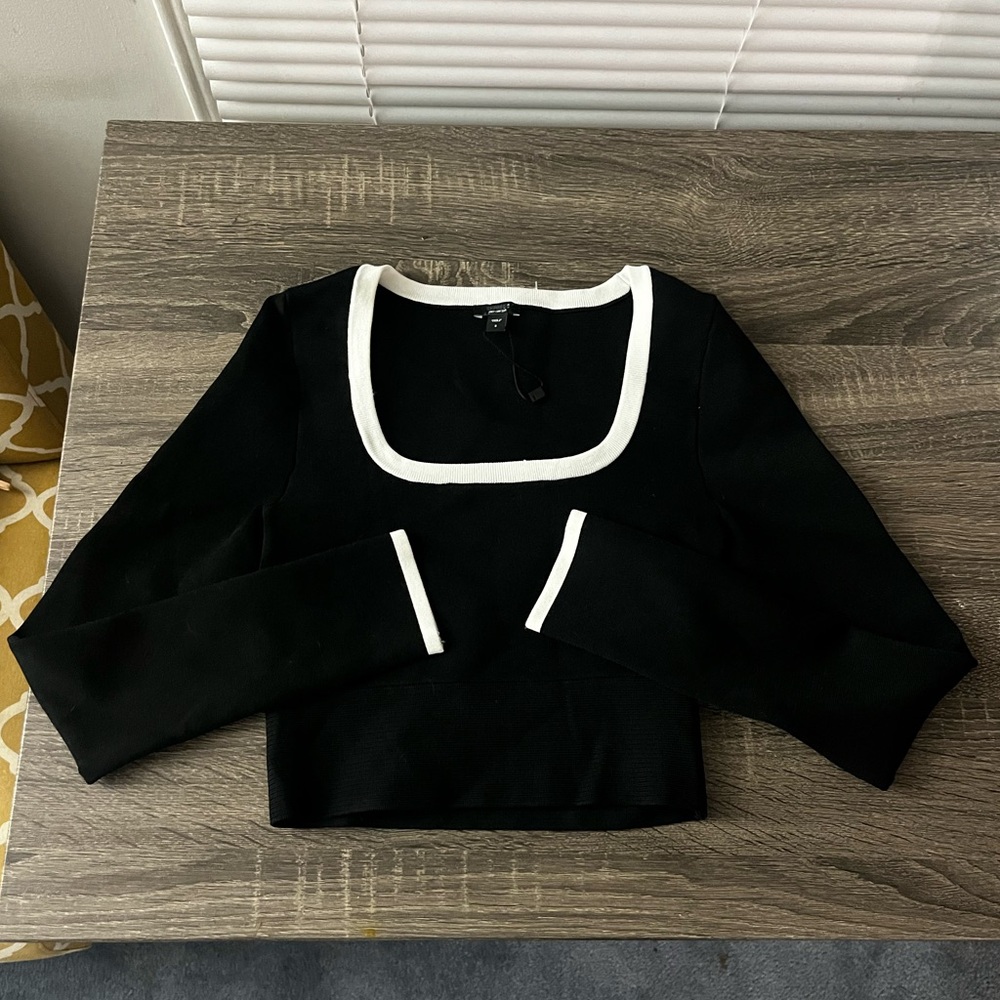 Express Crop Top